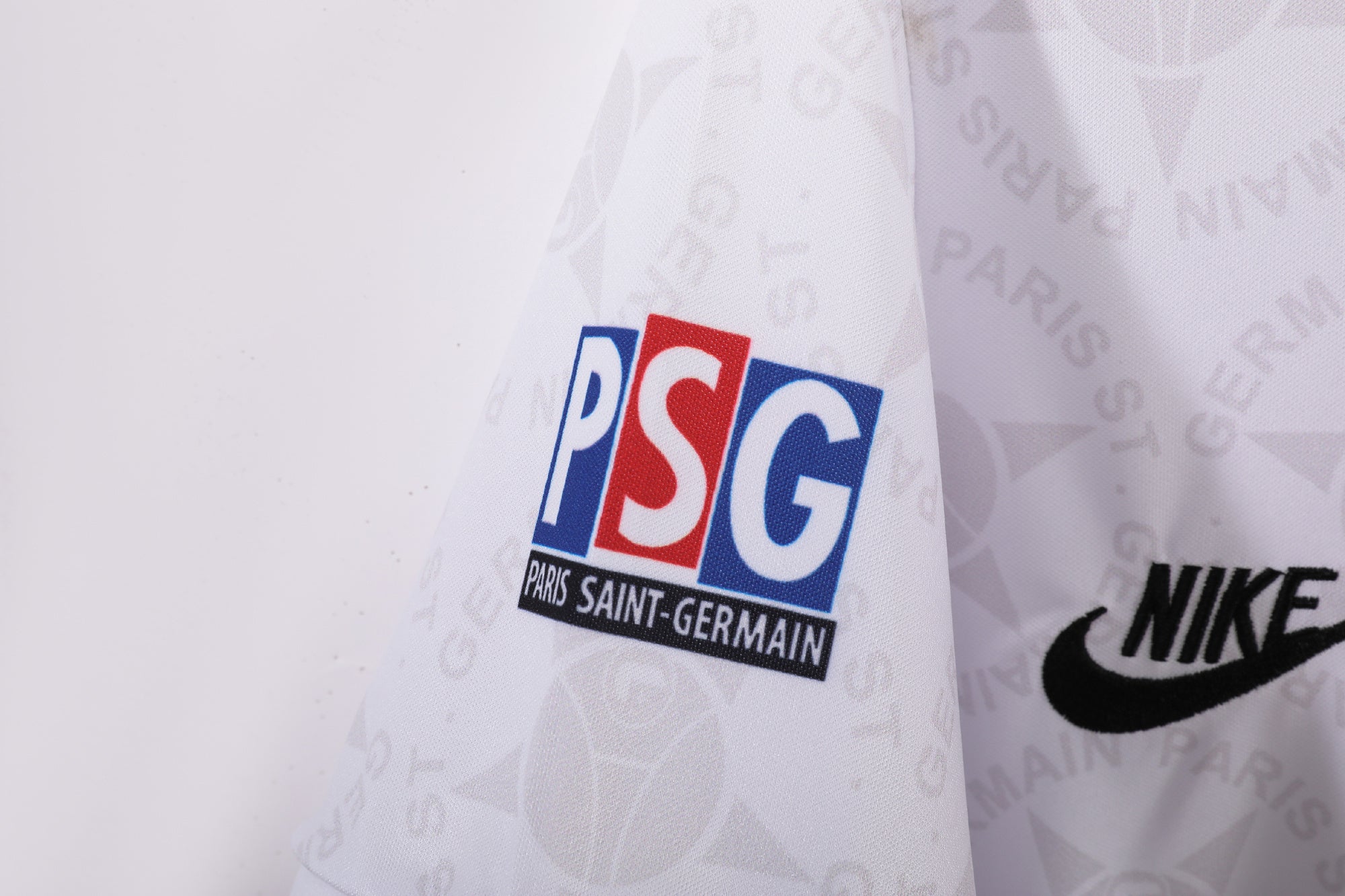 1995-1996 PSG Away Retro Shirt