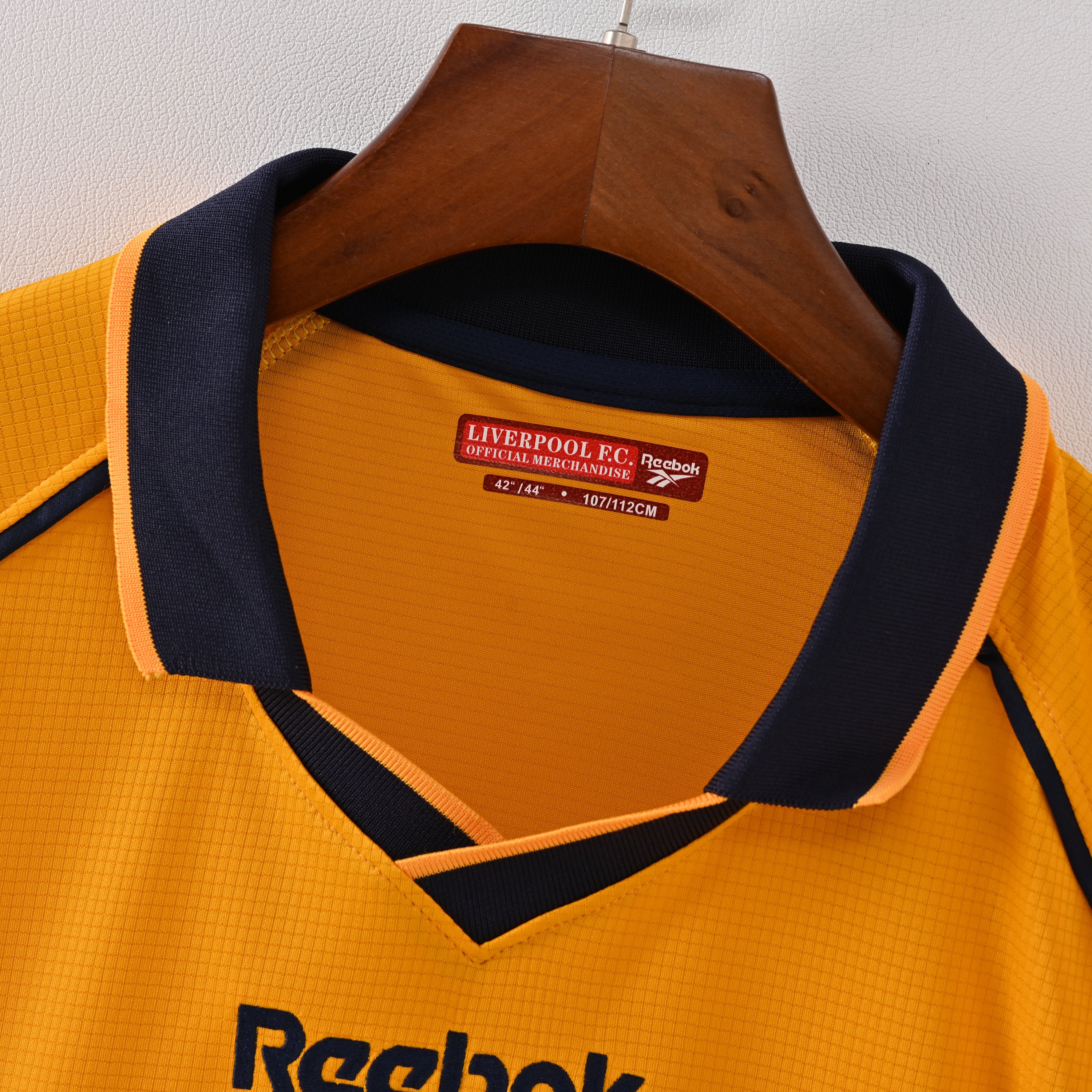 2000-2001 Liverpool Away Retro Shirt
