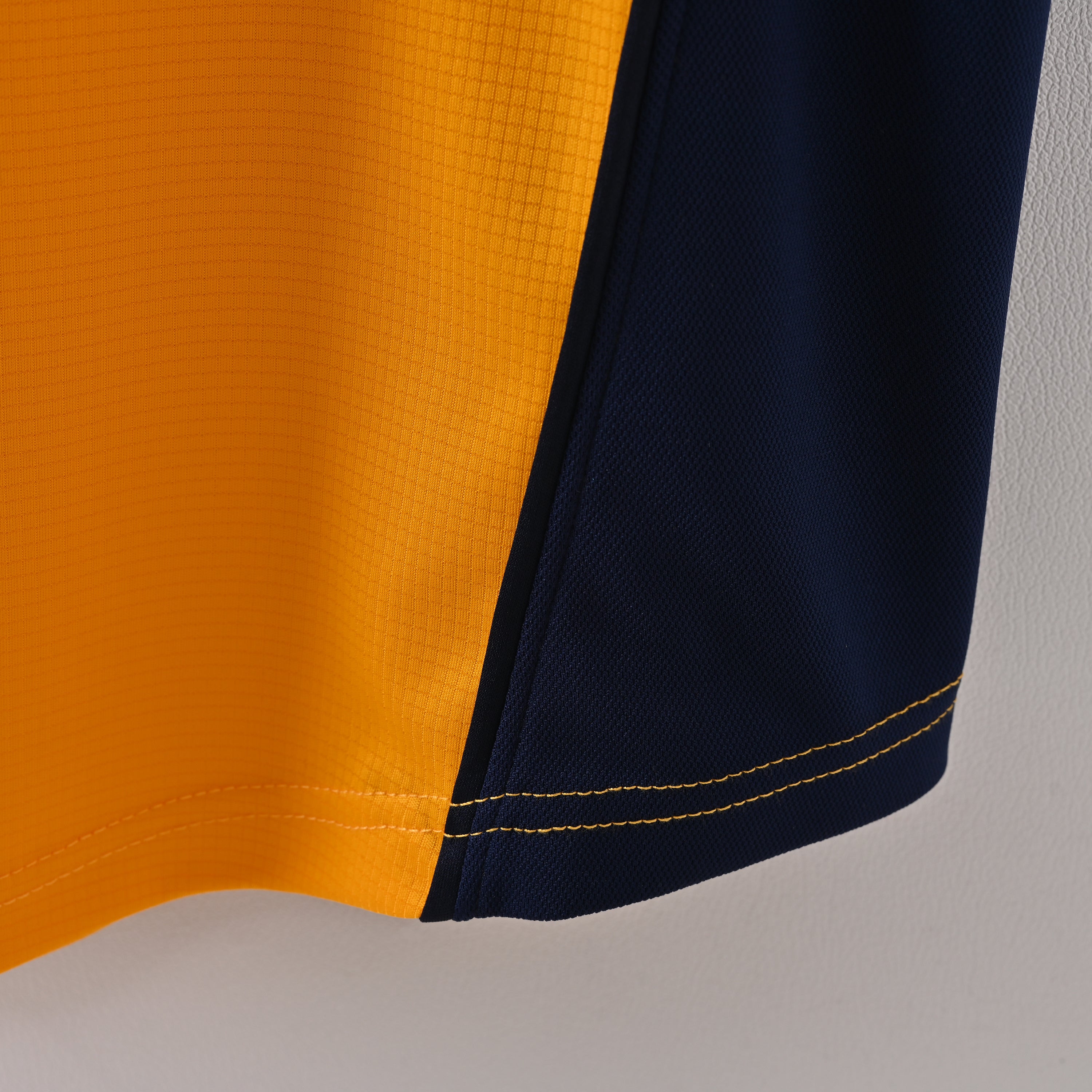 2000-2001 Liverpool Away Retro Shirt