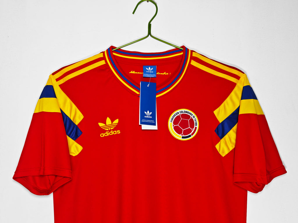 1990 Colombia Away Retro Shirt