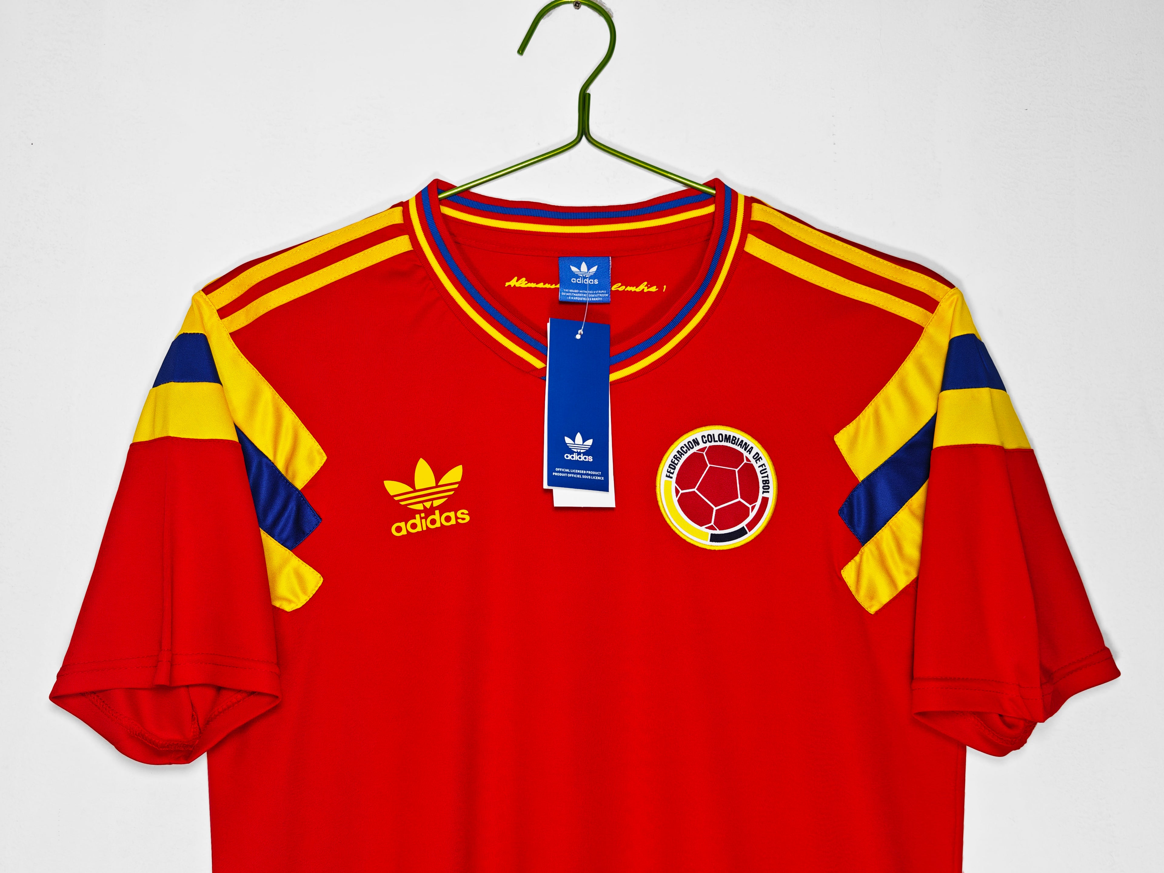 1990 Colombia Away Retro Shirt